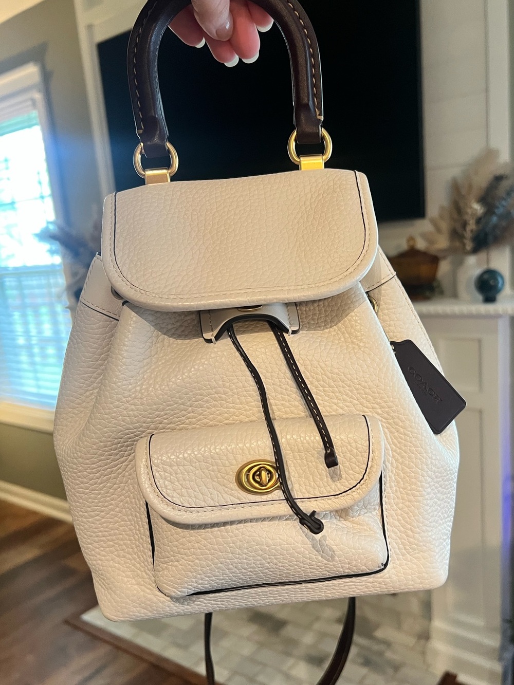 Coach Riya 21 Pebbled Leather Drawstring Bag in Cream with Brown Trim - Picture 15 of 16